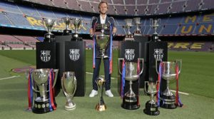 Read more about the article Cựu tiền vệ của Barcelona và Sevilla: Ivan Rakitic tuyên bố giải nghệ