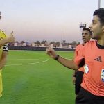 Ronaldo mỉa mai trọng tài