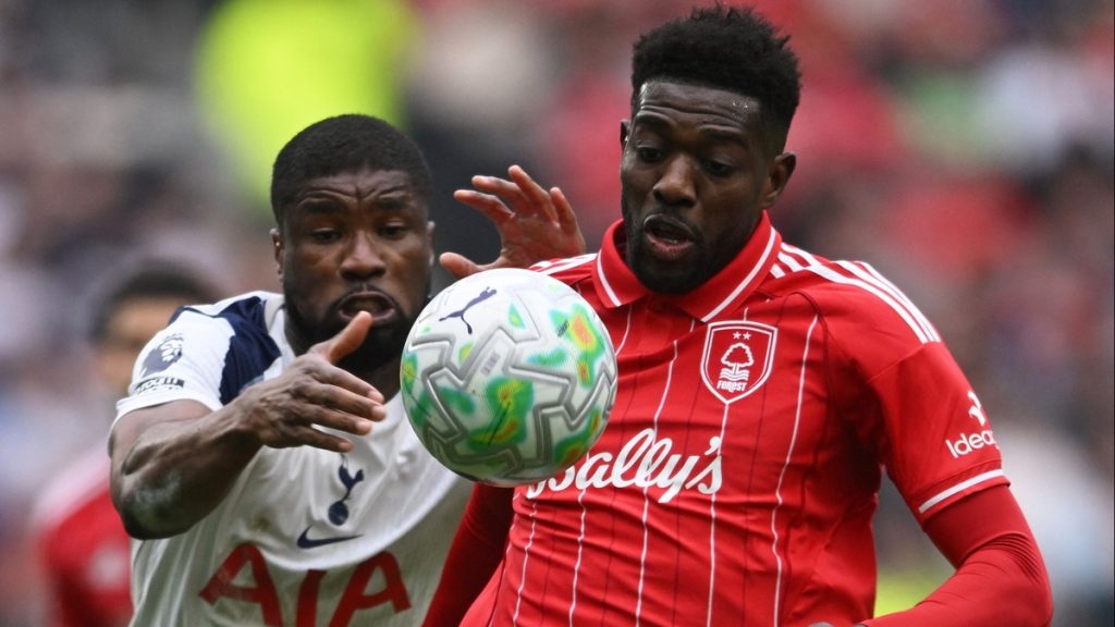 Tottenham thua Nottingham Forest Viva88VIP